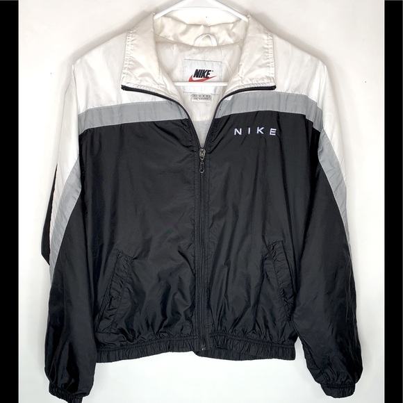 Nike Other - Nike Men’s M (8-10) Long Sleeve Windbreaker